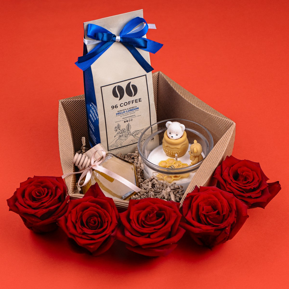 Zestaw Walentynkowy - Kawa w eleganckim zestawie ze świecą i miodem