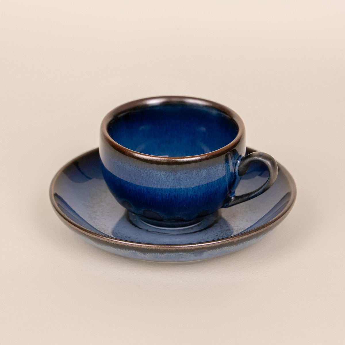 Hand-made porcelain cups (set with saucer)